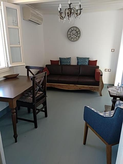 Hermes Penthouse Ermoupoli Bagian luar foto